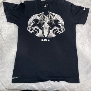 Nike LeBron Shirt